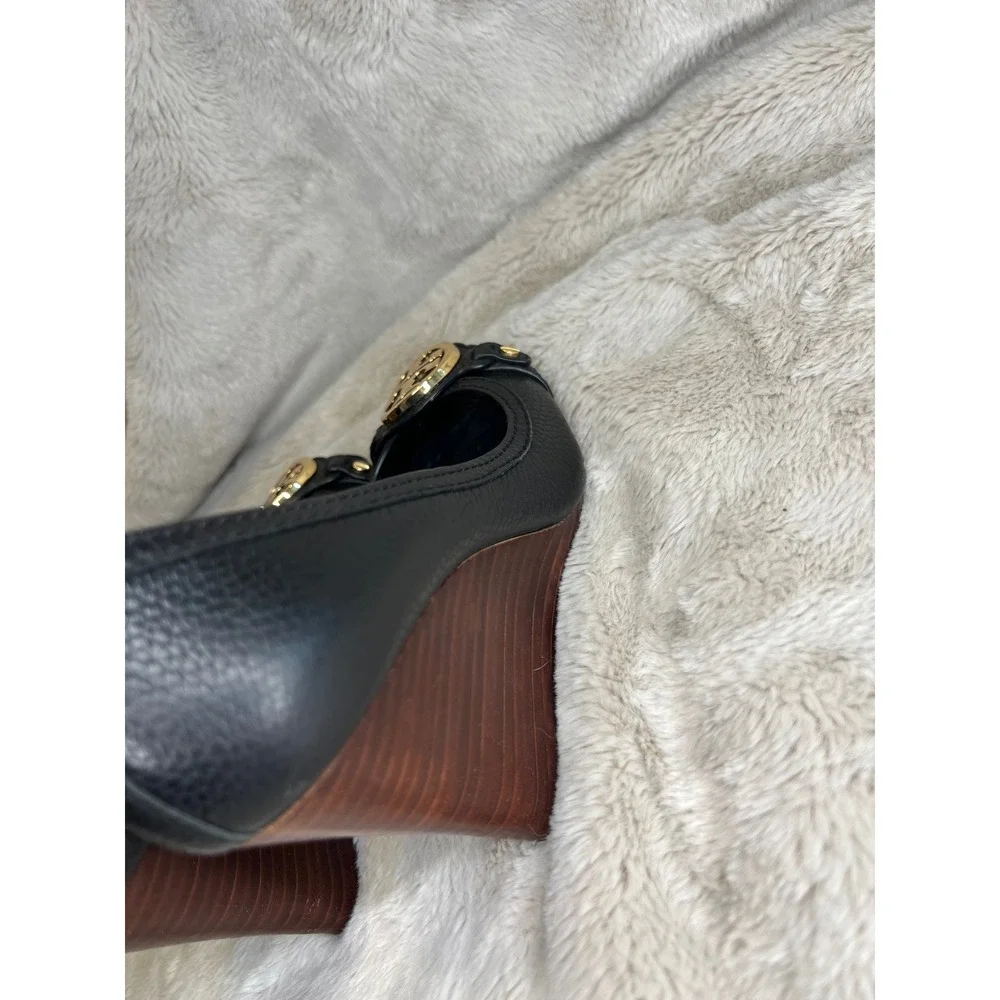 Tory Burch Womens Peep Toe Wedge Heels Logo Medallion Black 7.5